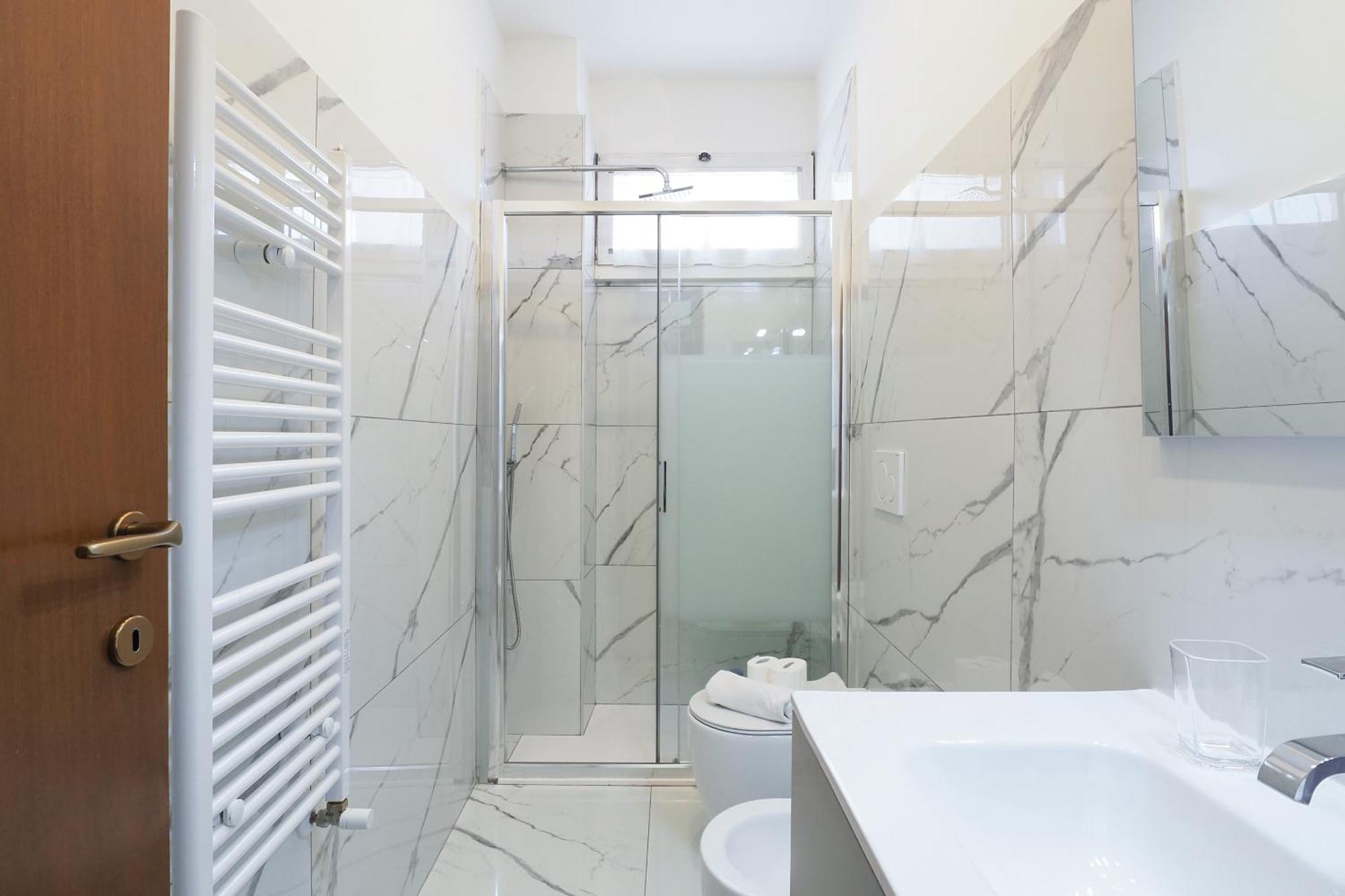 Primopiano - Astesani Apartment Milan Luaran gambar