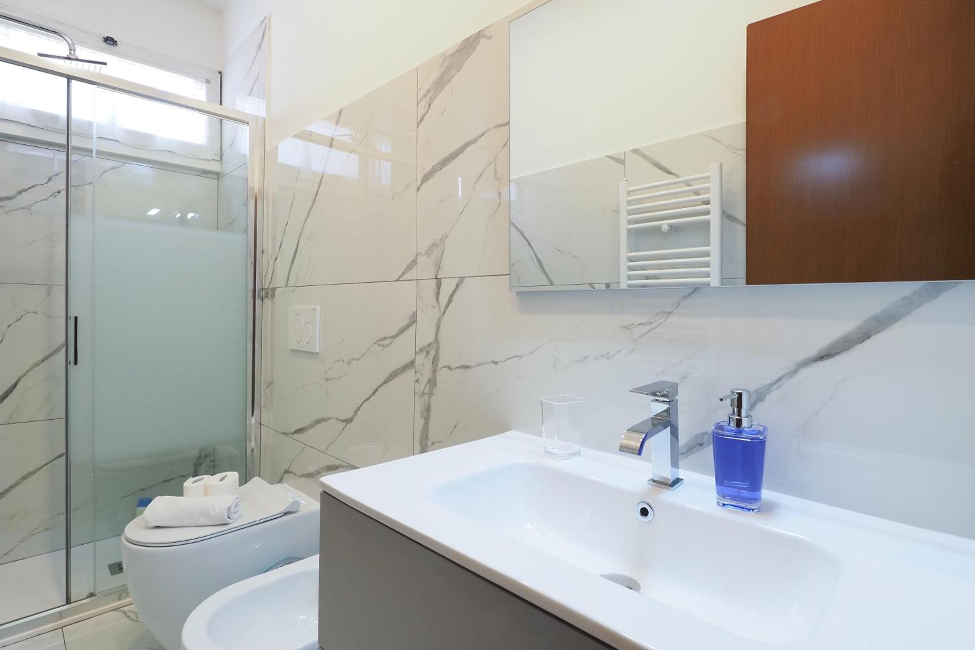 Primopiano - Astesani Apartment Milan Luaran gambar